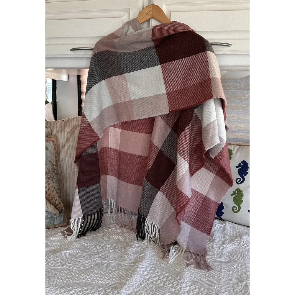 Lauren Conrad‎ Plaid Fringe Wrap Poncho One Size Rust Gray Mauve Pink Southwest